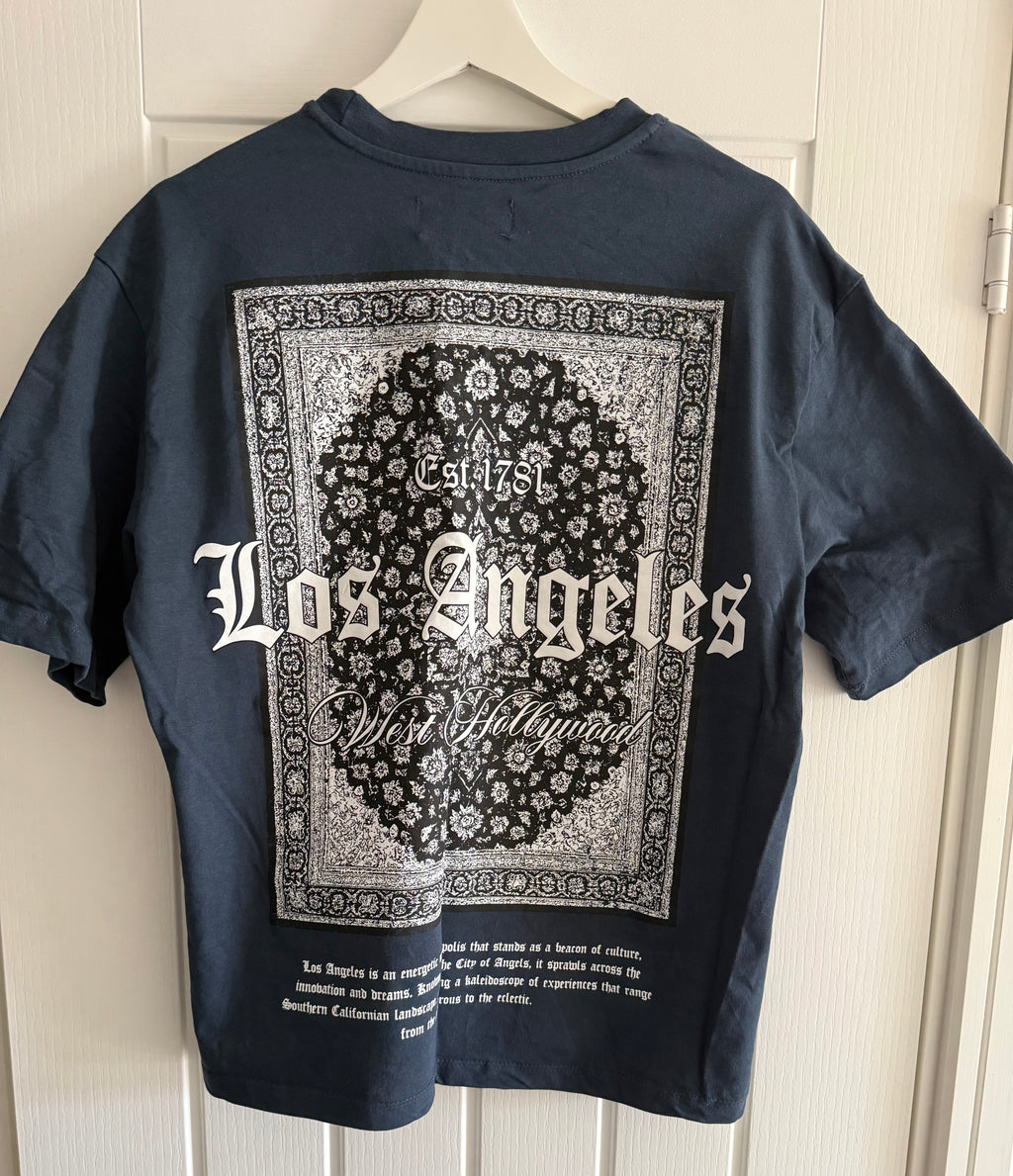 LA Men’s Medium T Shirt in Blue. Large Print.